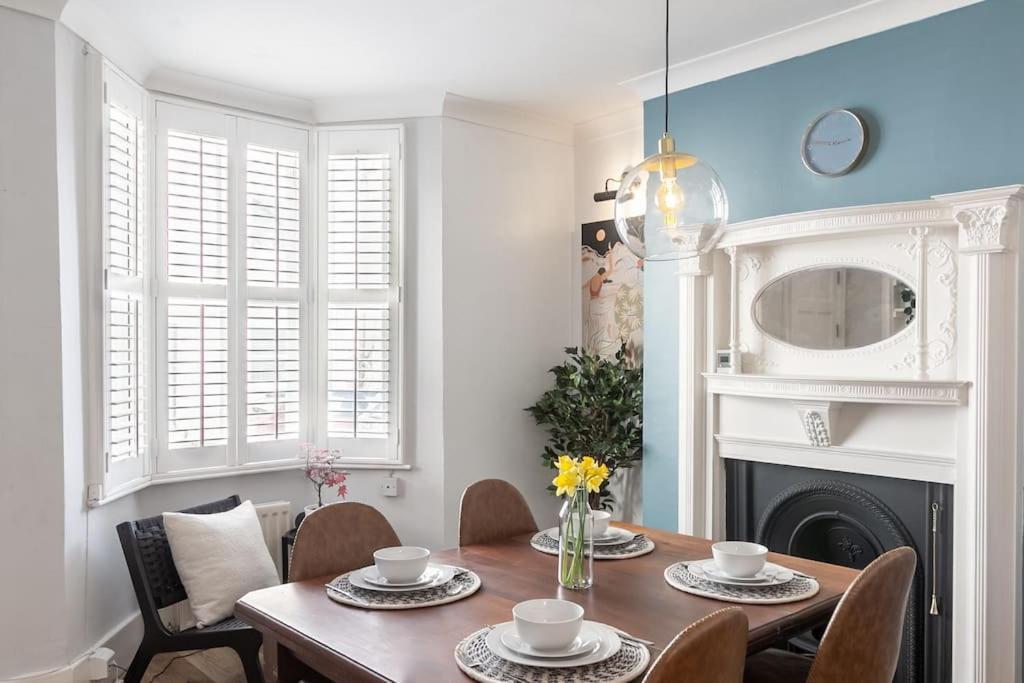 Regency Grade II Listed Townhouse By Centre And Beach Brighton Exterior foto